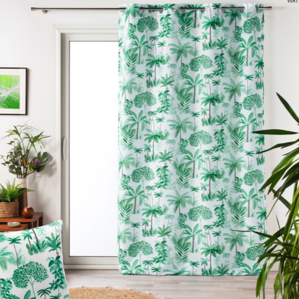 Amazonia Green Curtain